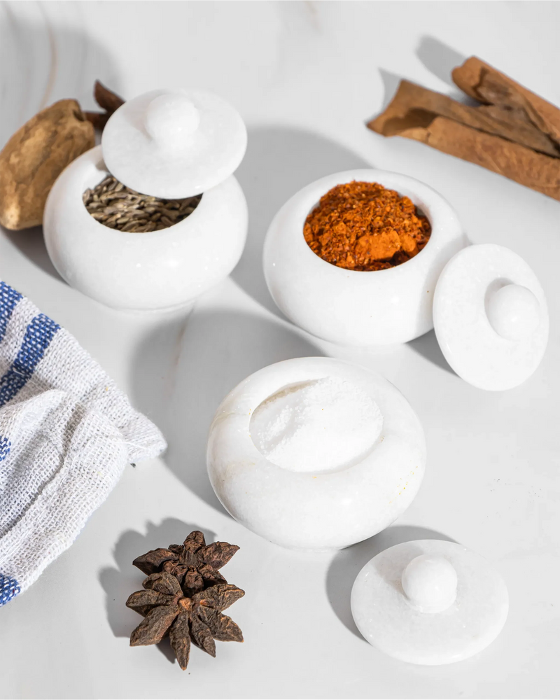 White Marble container